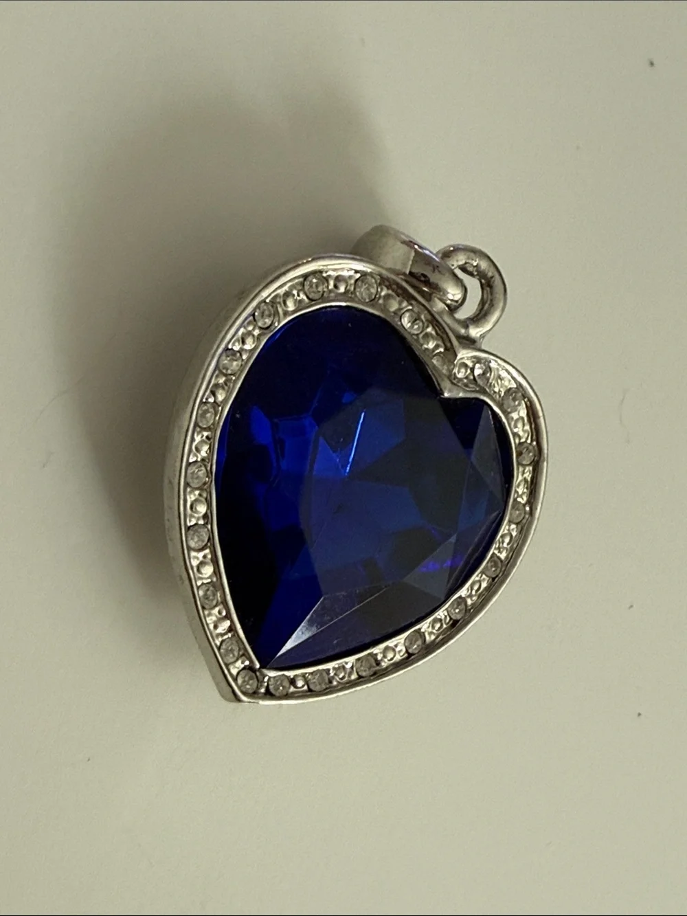 VTG Blue Heart Crystal Pendant for Necklace Silver-Tone charm rich blue titanic